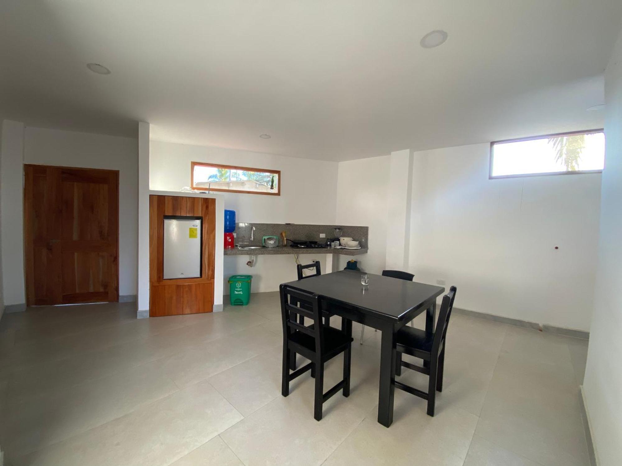 Penguin House Puerto Villamil Exterior foto